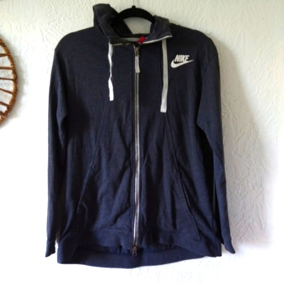 Nike Sweaters - Nike Heather Gray Sweater